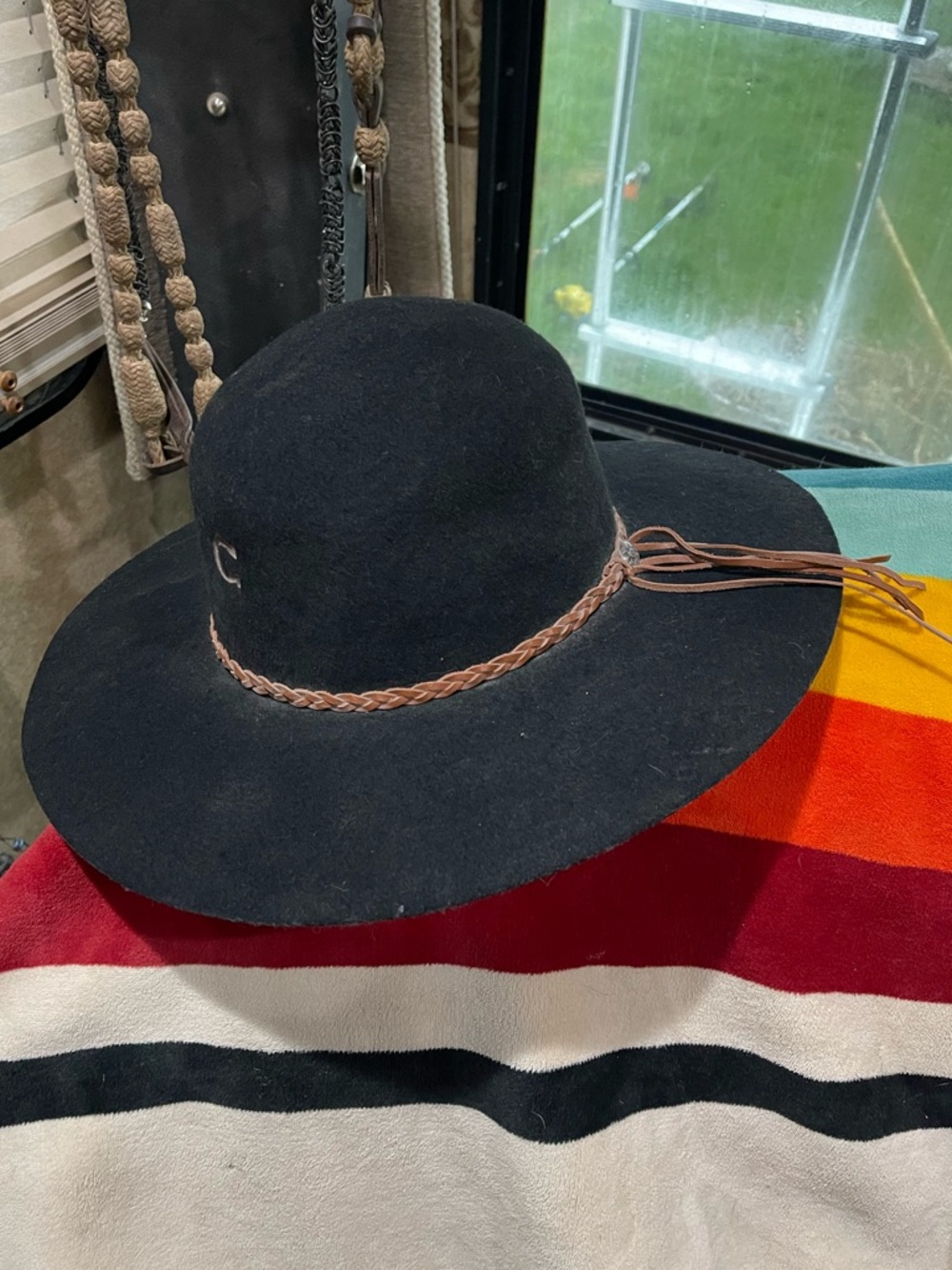 Women’s Charlie 1 Horse Black Felt Hat with Braided leather hat band